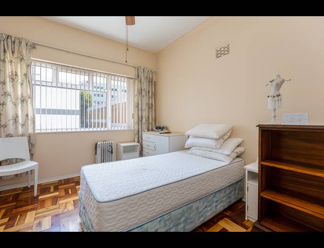 2 BEDROOM APARTMENT RENTED IN CLAREMONT UPPER
